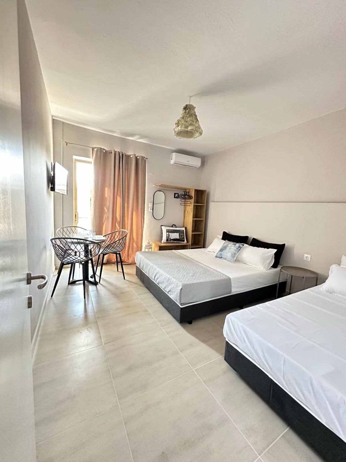 Room Nine 9 Beachfront Apartments Nea Kallikrateia Buitenkant foto