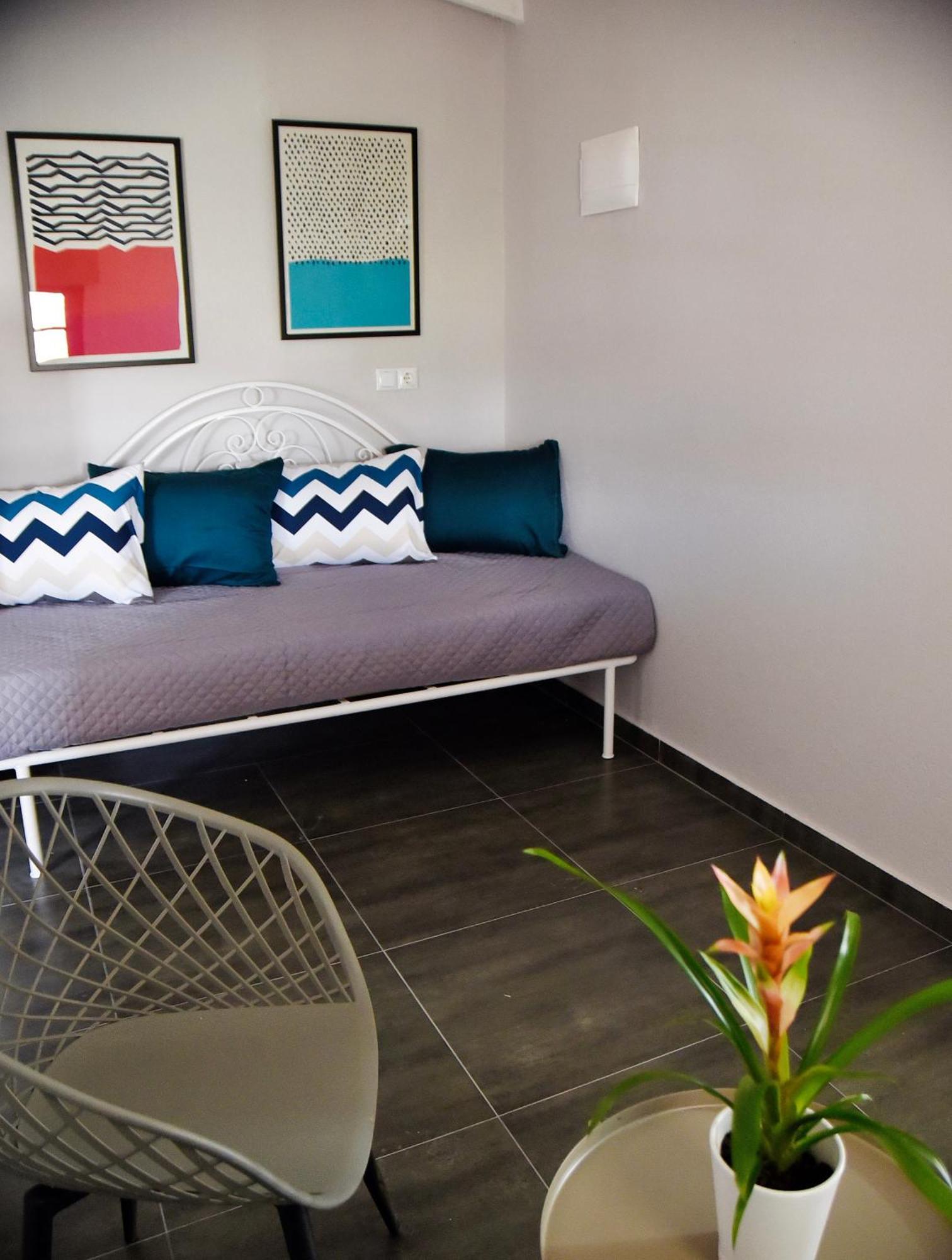 Room Nine 9 Beachfront Apartments Nea Kallikrateia Buitenkant foto