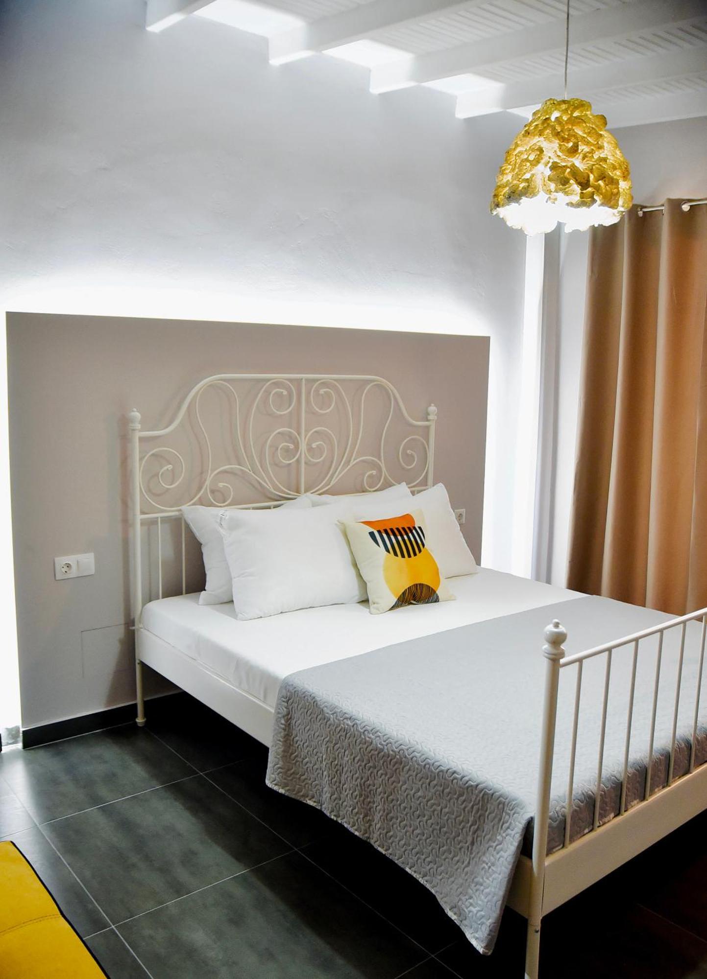 Room Nine 9 Beachfront Apartments Nea Kallikrateia Buitenkant foto